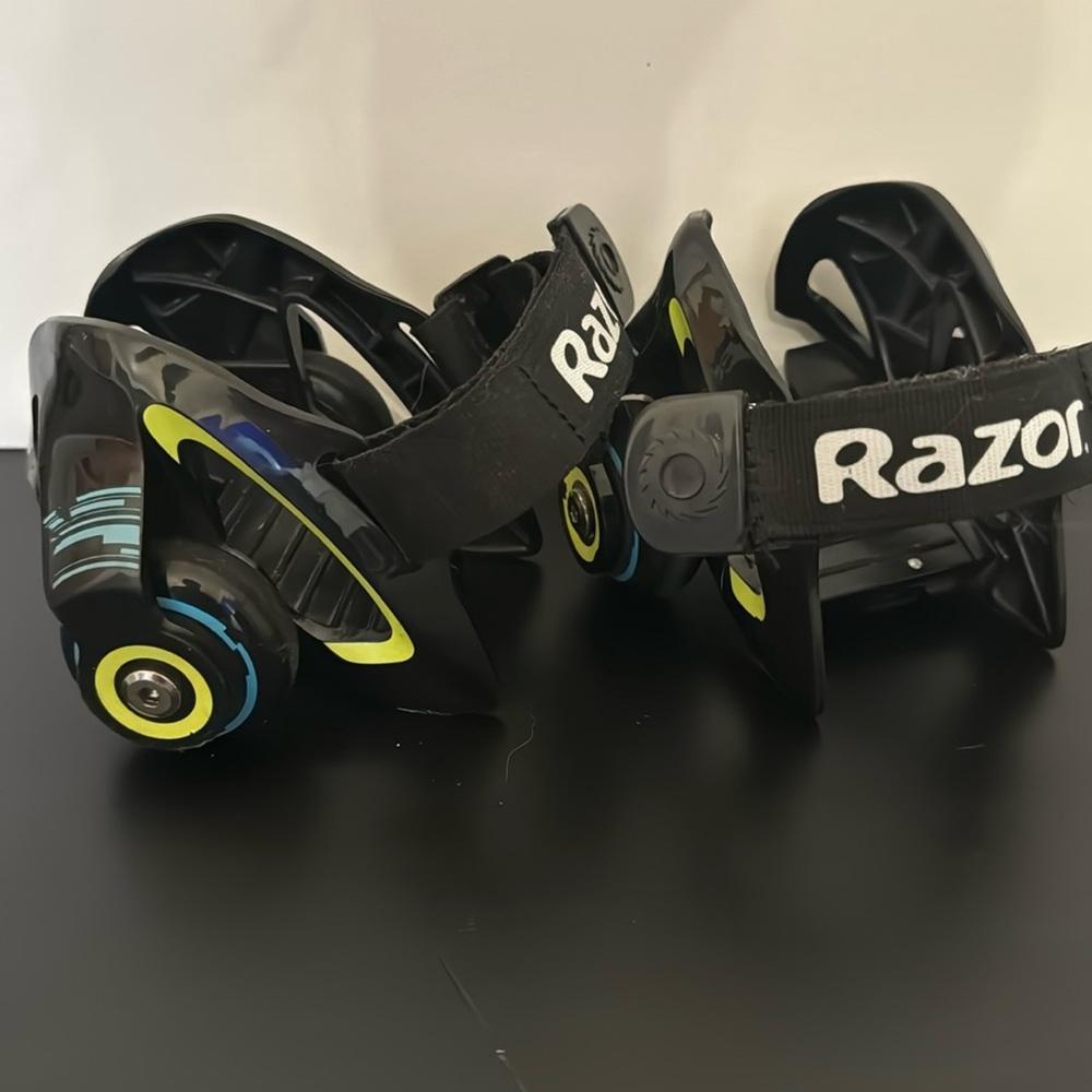 Razor Jett’s Heel wheels skate